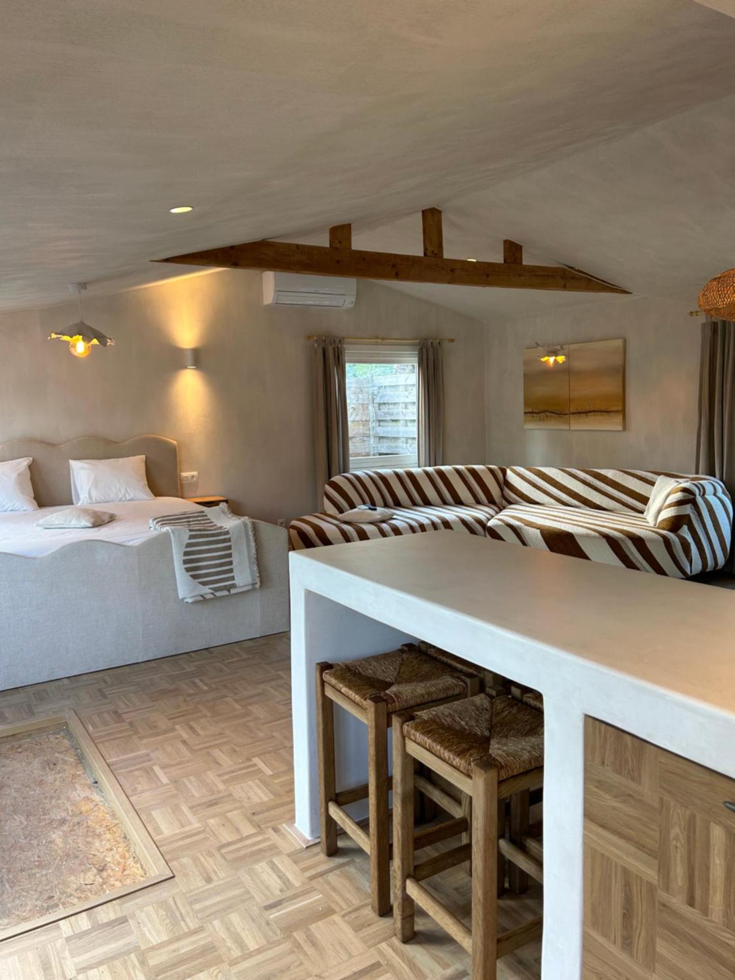 Chalet Leon Geel Εξωτερικό φωτογραφία