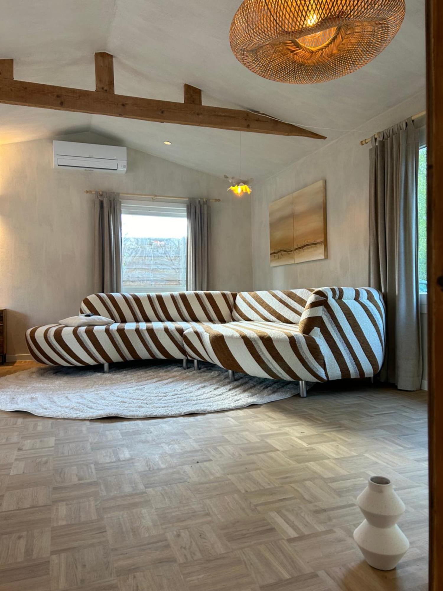 Chalet Leon Geel Εξωτερικό φωτογραφία